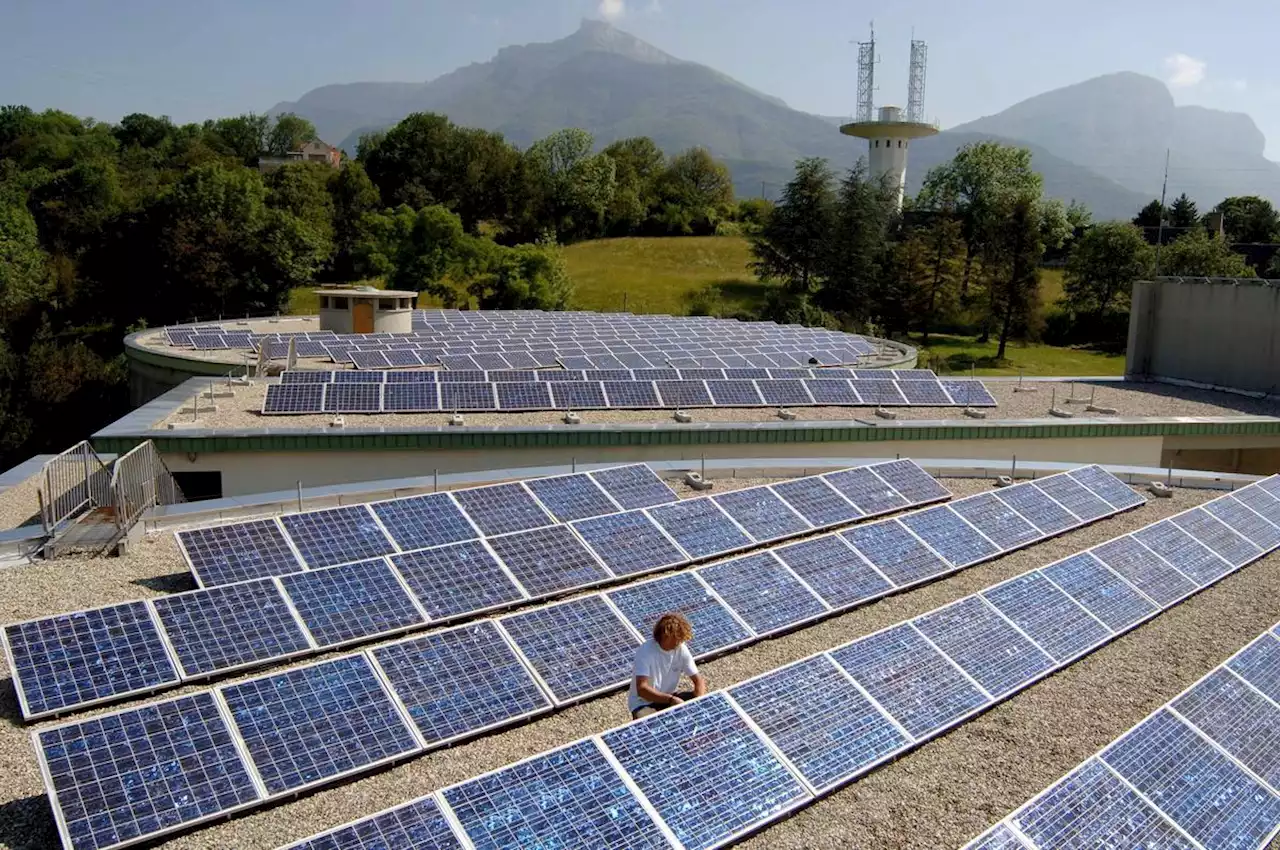 La France veut produire plus d’énergie solaire, mais avec quels panneaux ?