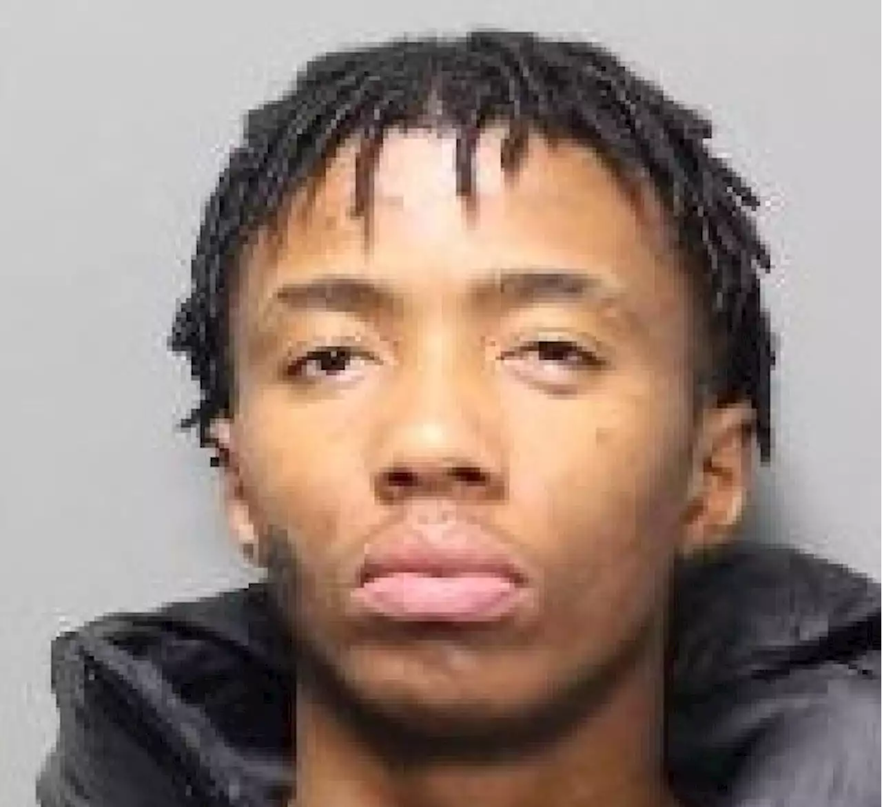 Montreal man, 19, sought for Vaughan Mills mall crash-and-grab