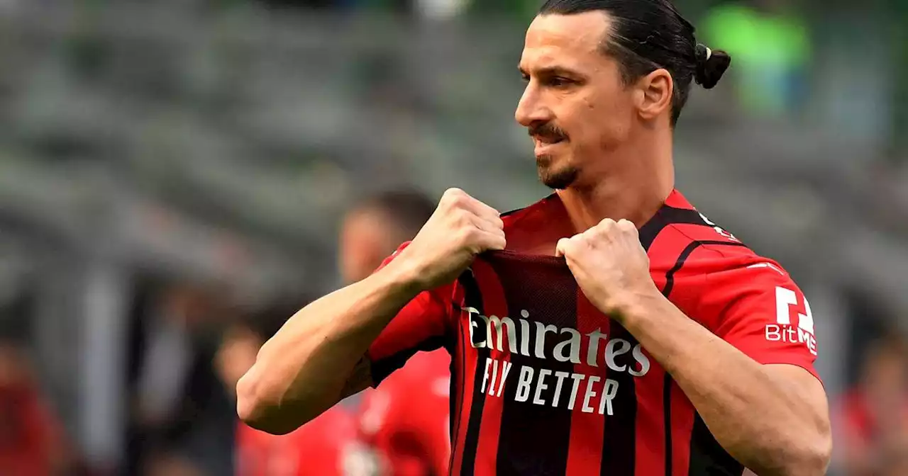 Zlatan Ibrahimovic staat na acht maanden voor rentree bij AC Milan: ‘Ik voel me nog steeds God’