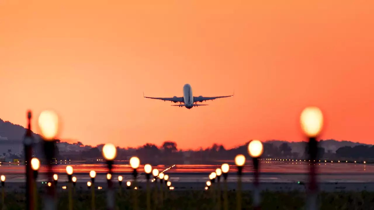 Quelle est la place la plus sûre pendant un vol en avion ?