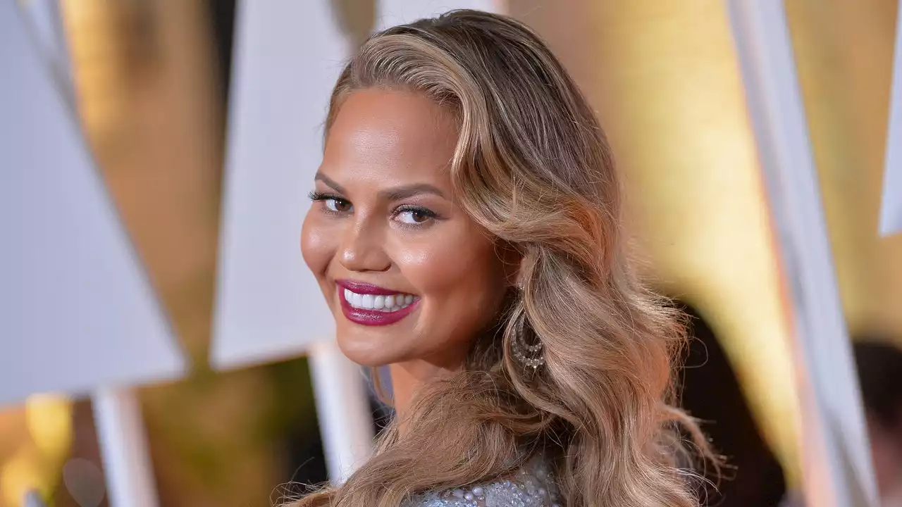 «Sale petite mauviette»: l’administration Trump a demandé à Twitter de retirer un tweet de Chrissy Teigen