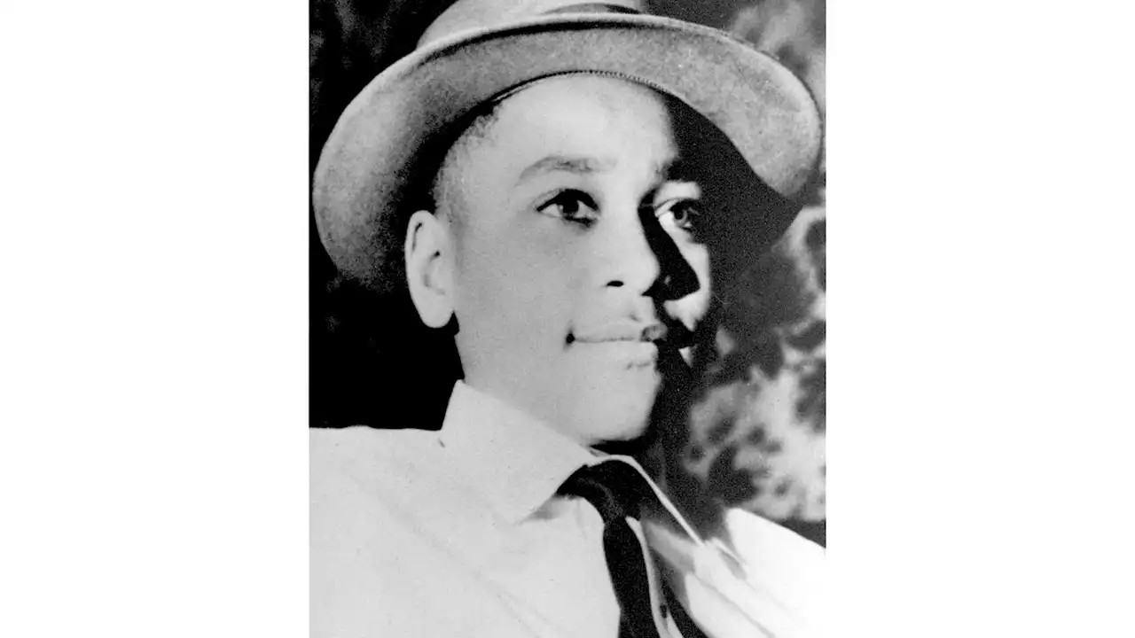 Lawsuit seeks white woman's arrest in Emmett Till kidnapping