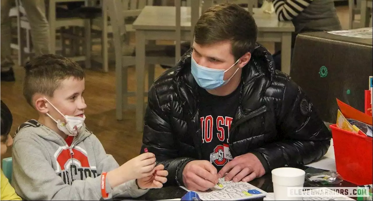 Ohio State Football Players Participate in Valentine’s Day Celebration at Ronald McDonald House of Columbus