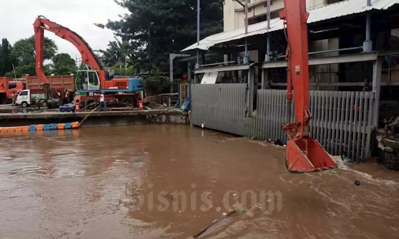 Hujan Mereda di Jakarta, Pintu Pasar Ikan Turun Status Siaga 4