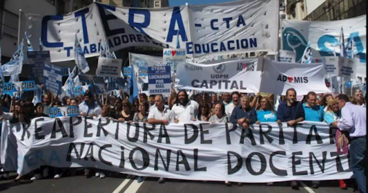 Paritarias docentes en CABA y Naci�n: reabren las negociaciones con el objetivo del 100% y 'revisiones permanentes'