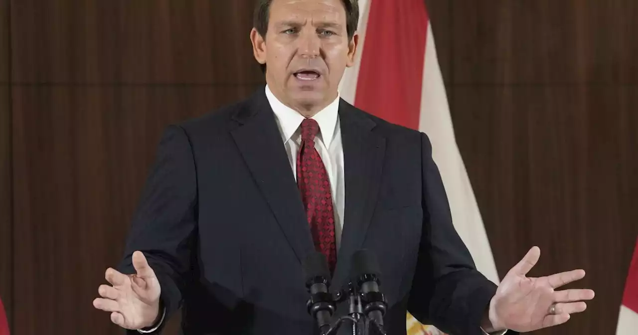 Florida lawmakers expand DeSantis program flying immigrants to blue states