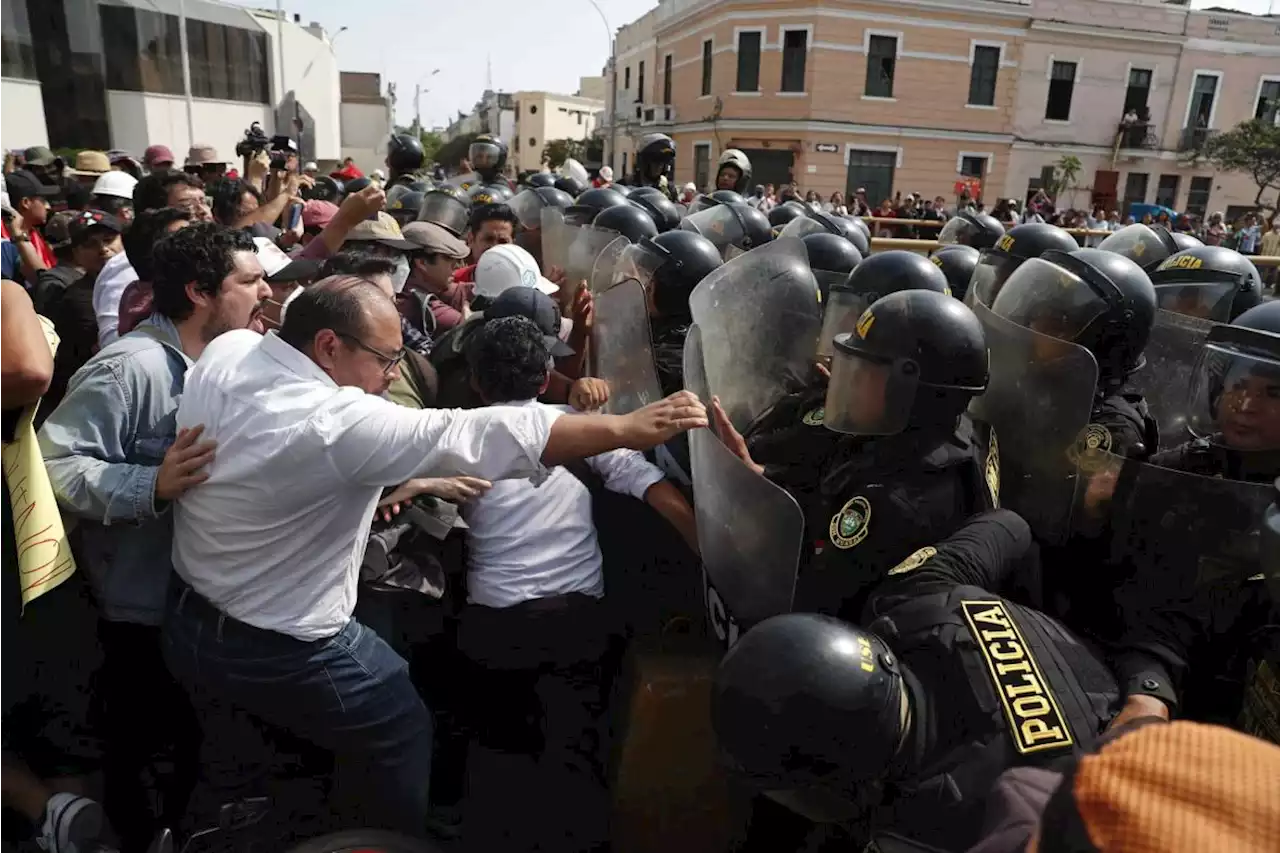 Asciende a 70 la cifra de fallecidos en las protestas de Perú