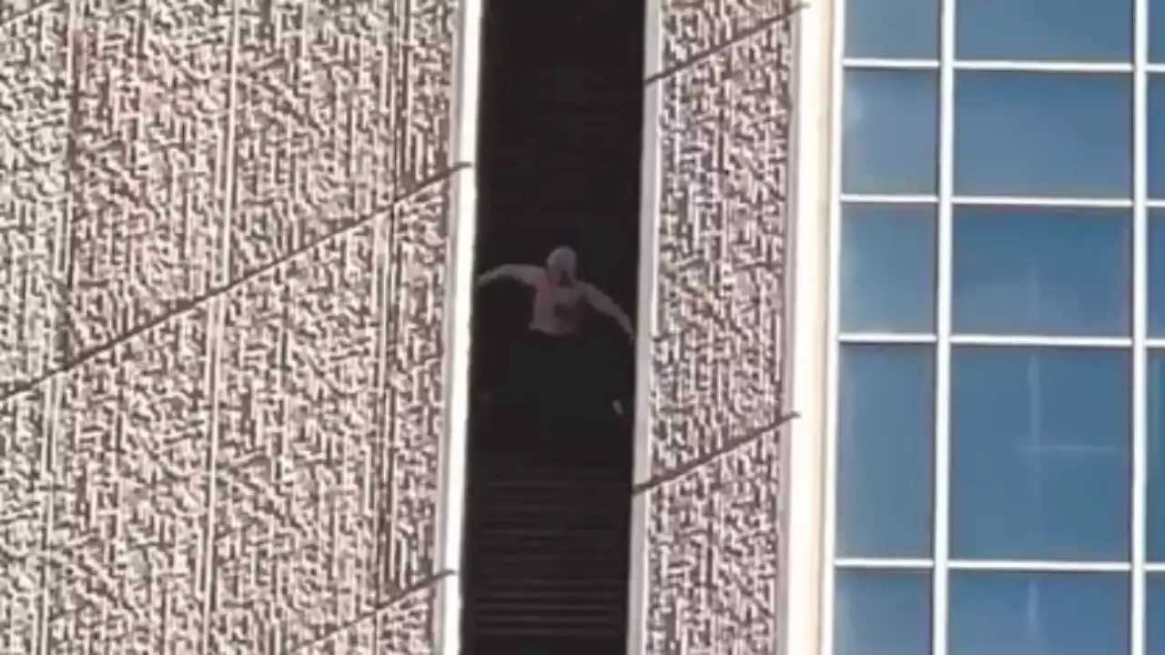 'Pro-life Spiderman' free climbs 40-story Chase Tower: 'I want to show people how to have faith over fear'