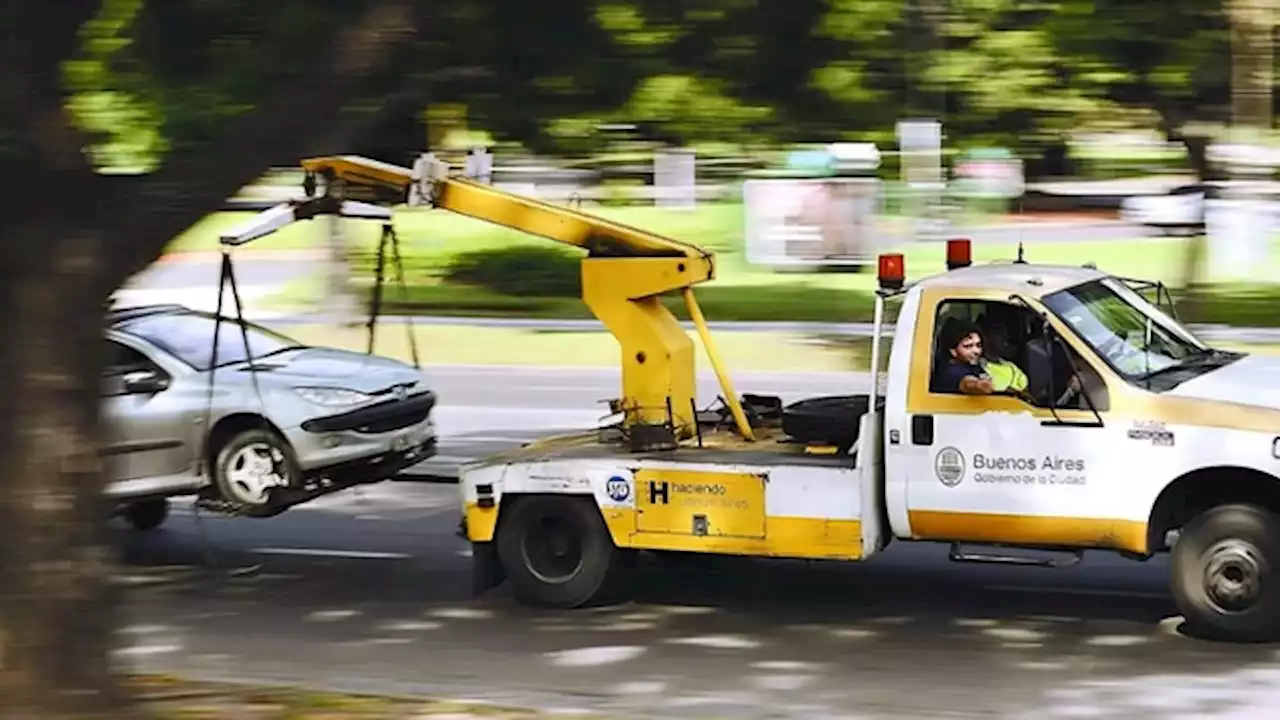 La Ciudad no logra licitar el servicio de acarreo de autos