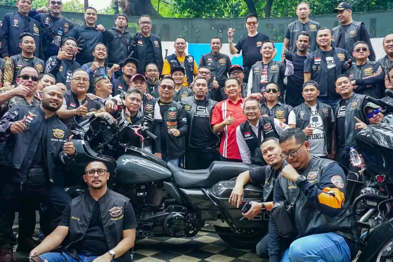 Ajak Bikers Bantu Pulihkan Ekonomi, Bamsoet Sarankan Ini ke Ketum HDCI Ahmad Sahroni