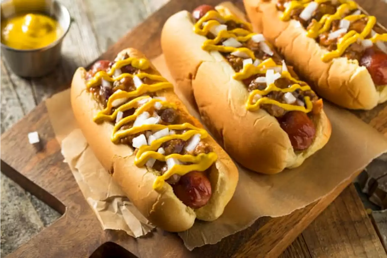 Hot diggity dog! Here are 7 local hot dog spots you can find in the Houston area