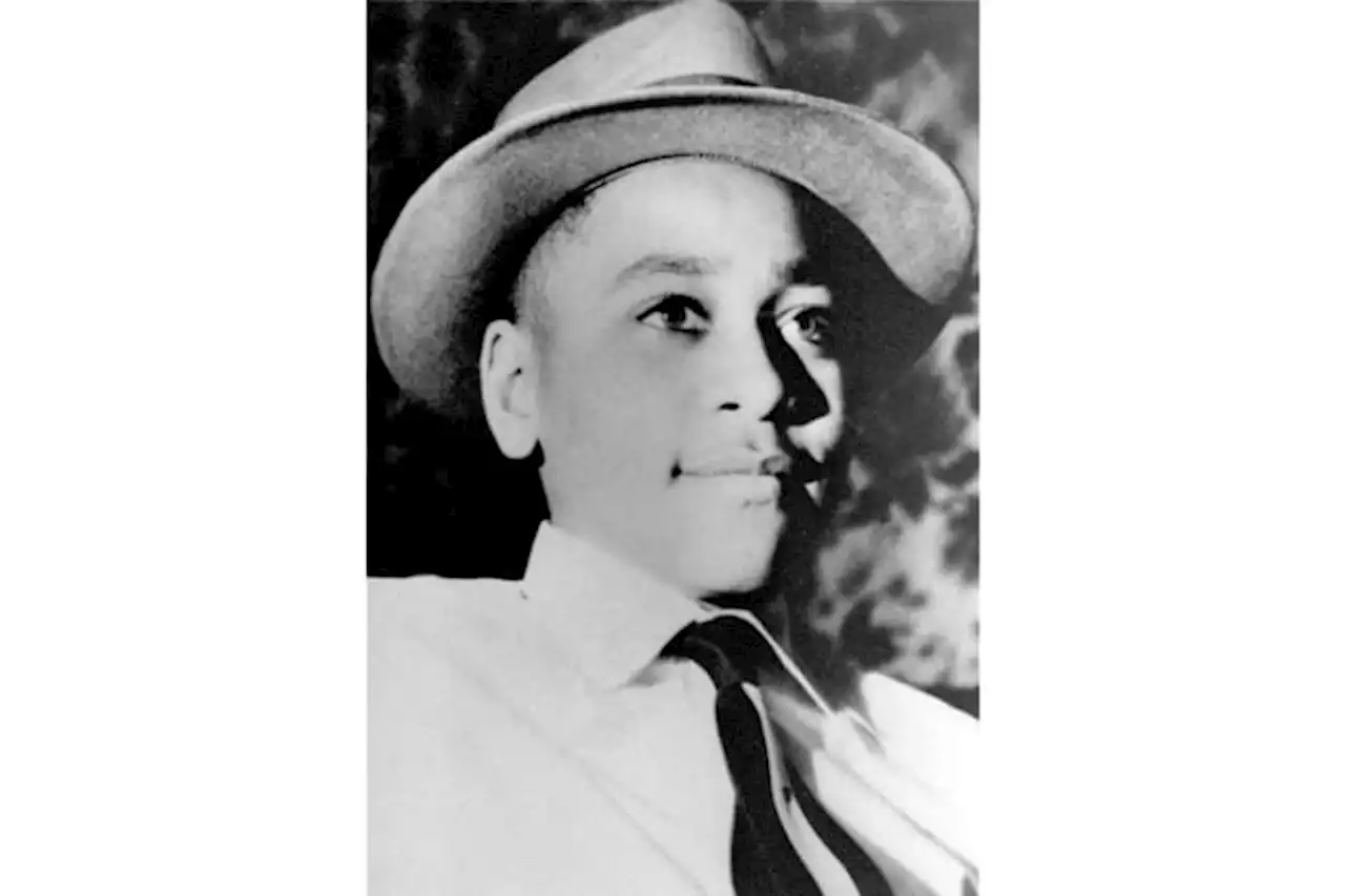 Lawsuit seeks white woman's arrest in Emmett Till kidnapping