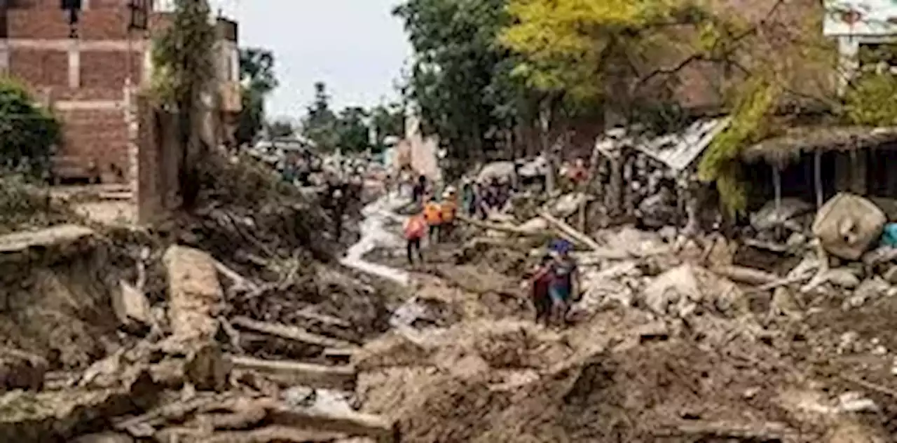 Desplazamientos por fuertes lluvias dejan 18 muertos y 27 heridos en el sur de Perú