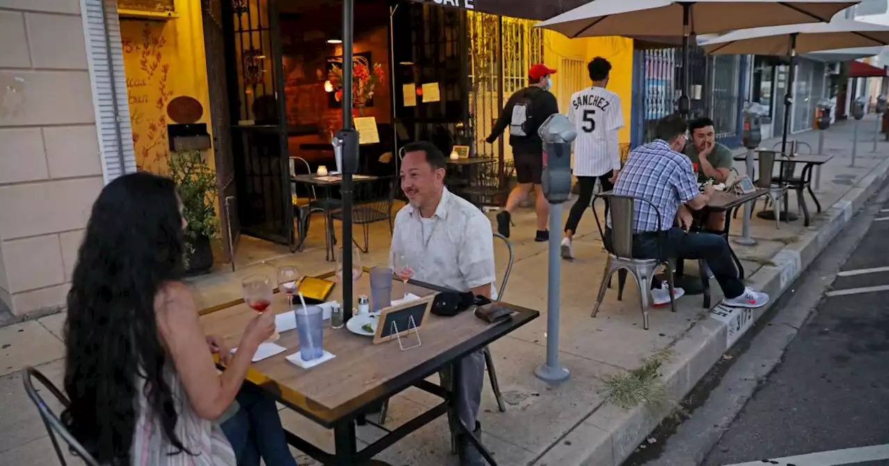 Opinion: Al Fresco dining, homelessness and Los Angeles' priorities