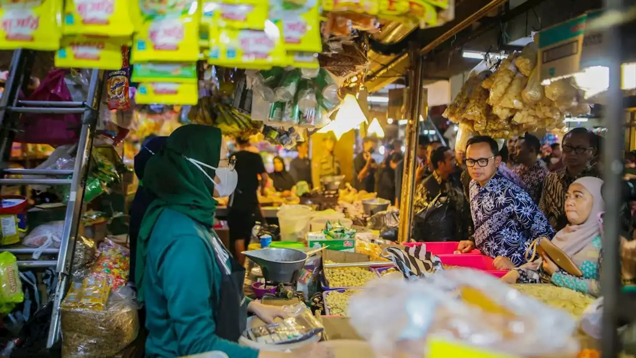 Minyakita Langka di Bogor, Bima Arya Langsung Telepon Mendag Saat Sidak Pasar