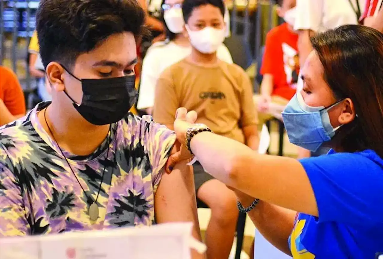 Vulnerable groups to get bivalent vax first—DOH