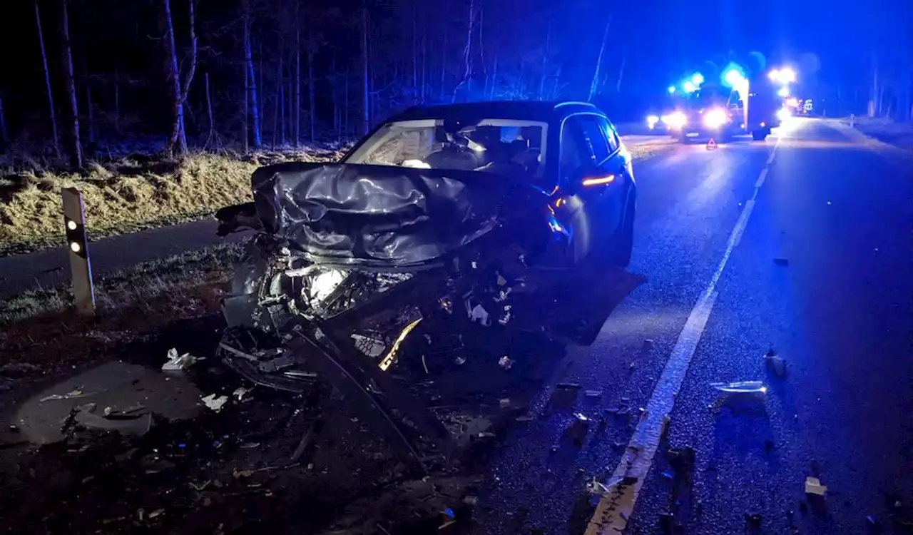 Vier Verletzte bei Frontal-Crash im Norden, darunter zwei Kinder