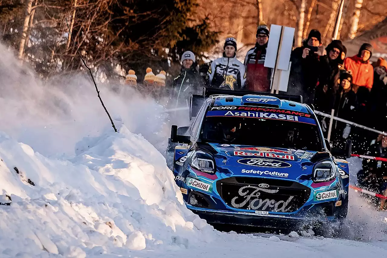 WRC Sweden: Tanak reclaims lead from Breen despite tyre failure