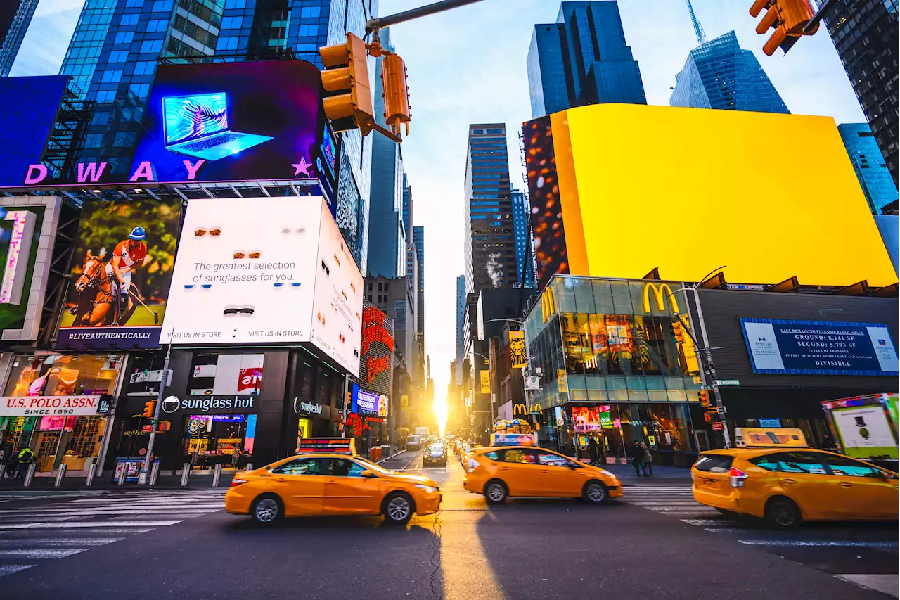 Need Somewhere to Catch the Big Game? Watch Super Bowl LVII Live in Times Square