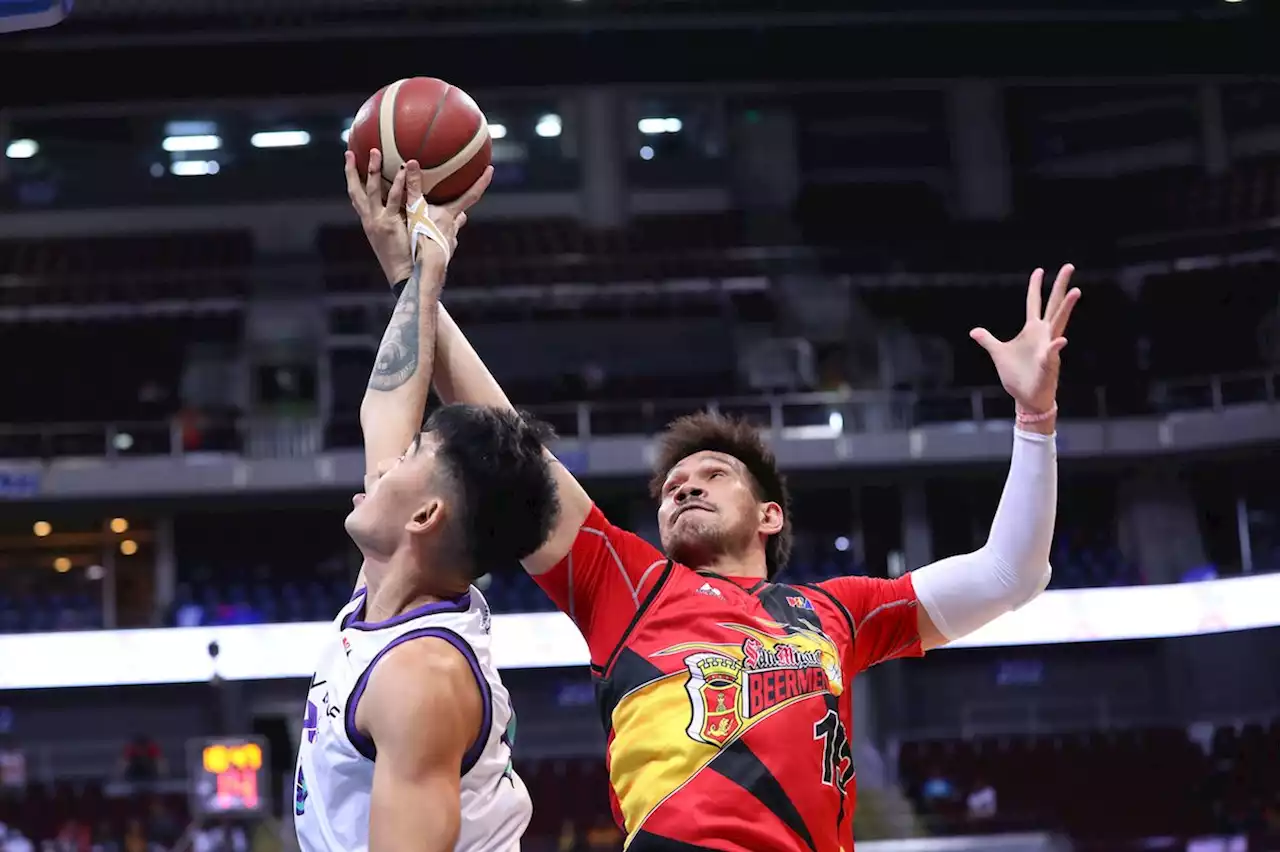 Ayo, Converge successful in plan vs San Miguel as Fajardo fouls out