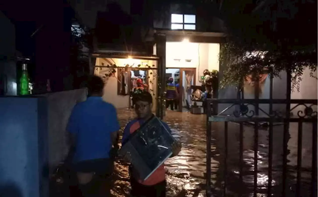 Sungai Bengawan Solo Meluap, Kelurahan Sewu dan Jebres di Solo Banjir