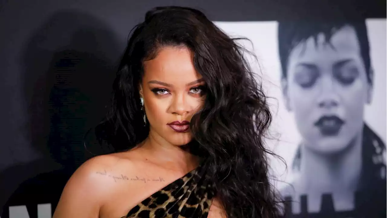 Trump Slams ‘NO TALENT’ Rihanna Ahead of Super Bowl