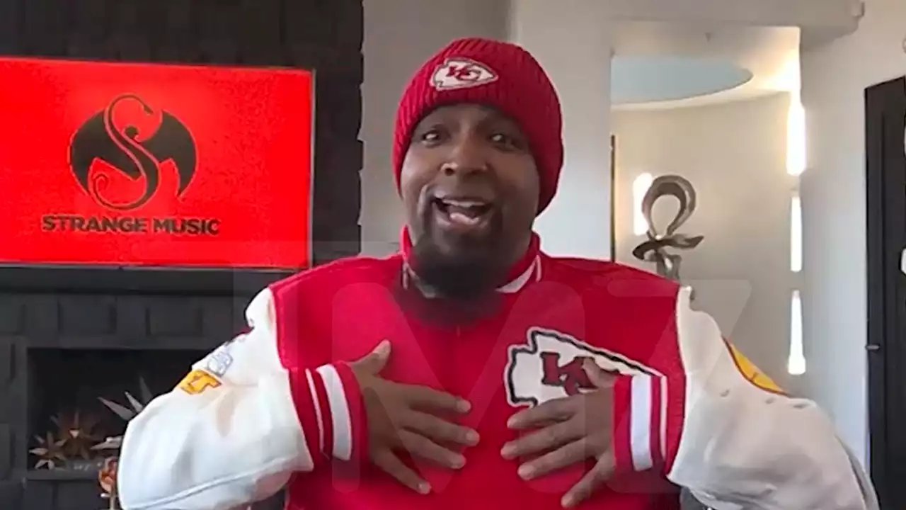 Tech N9ne Challenges Gillie and Wallo to Super Bowl LVII Bet