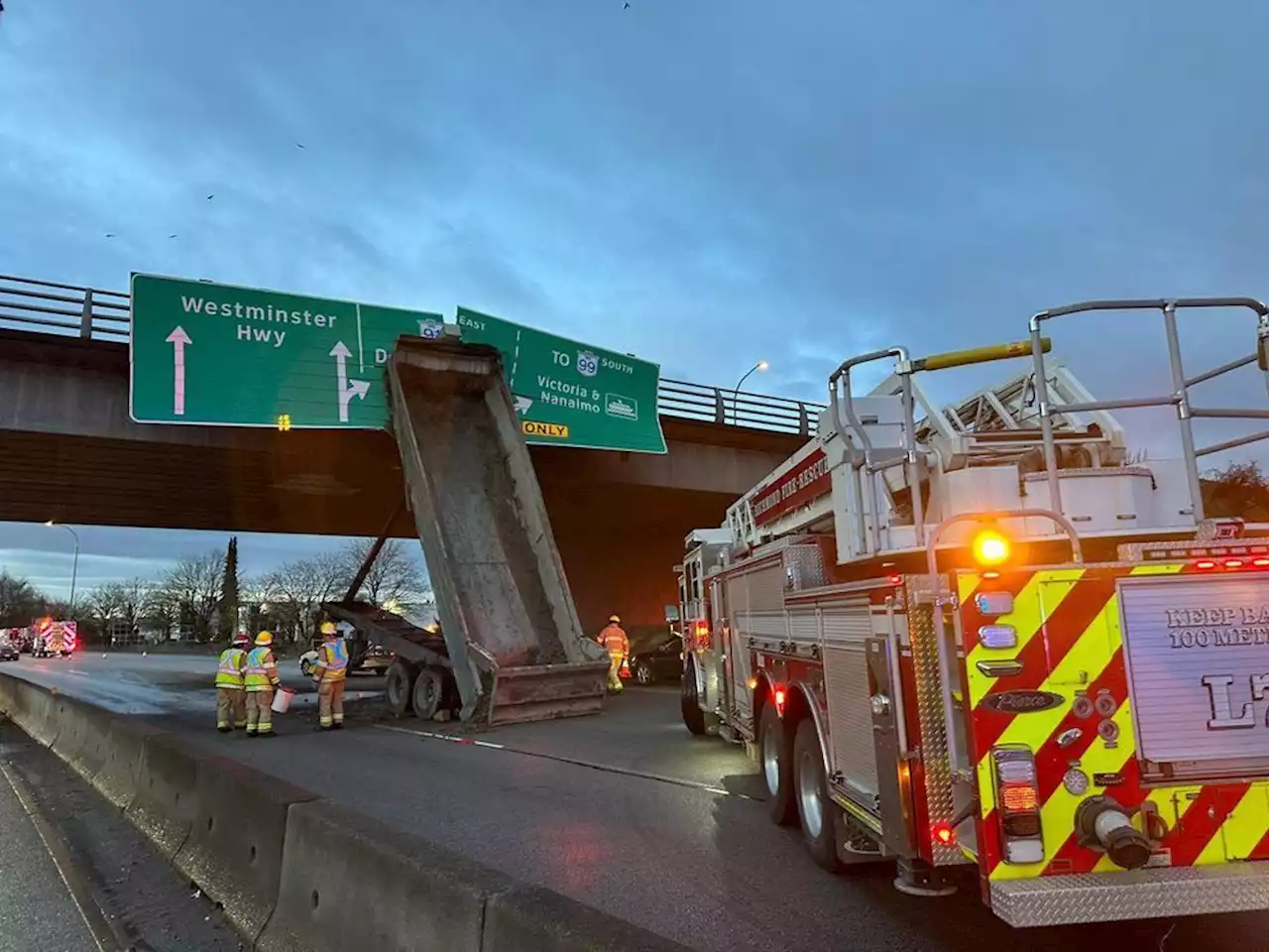 Lifted trailer box rams overpass in Richmond, snarling traffic, RCMP say