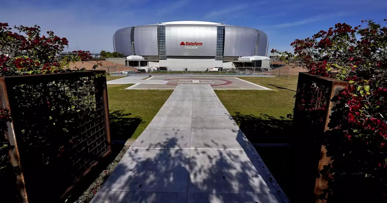 FAA tells Super Bowl fans to 'leave your drone at home'