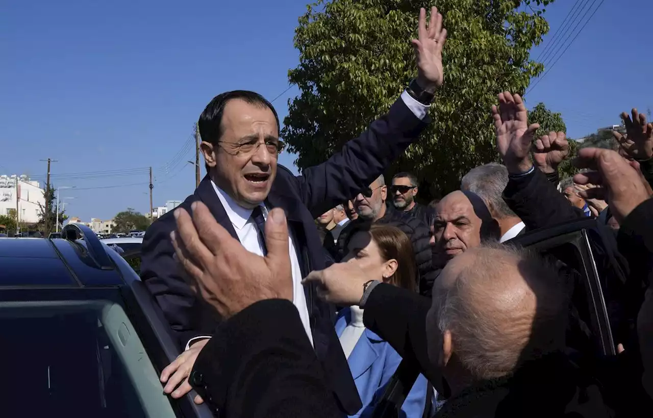 Qui est Nikos Christodoulides, qui vient d’être élu président à Chypre ?