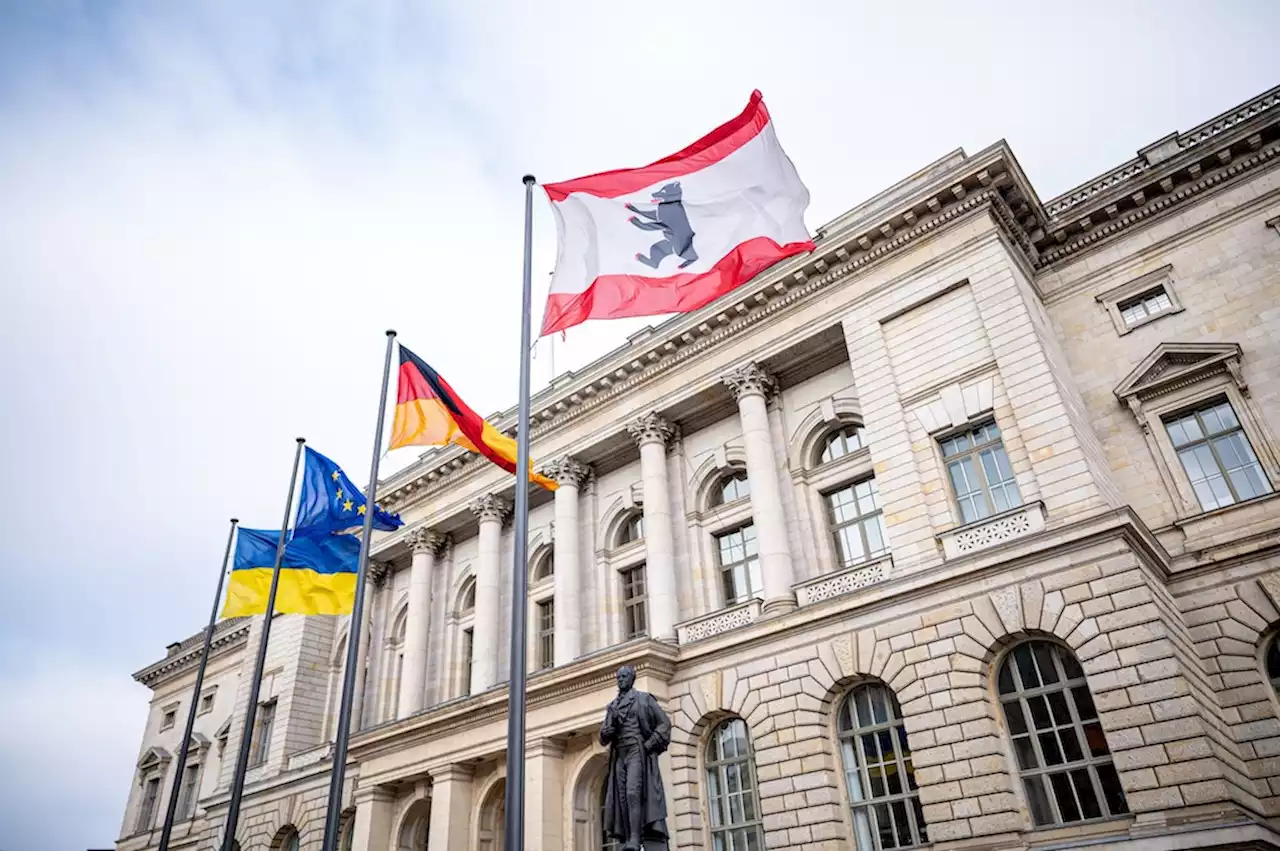 Wahlsonntag beginnt in Berlin: Wahllokale öffnen um 8 Uhr