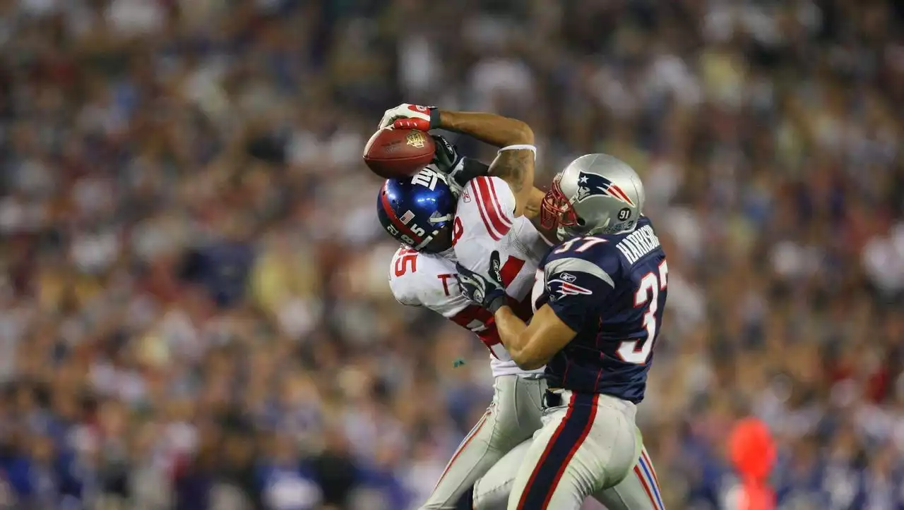 Super Bowl LVII: Zehn legendäre Geschichten - Tom Bradys Aufholjagd und ein Fang mit dem Helm