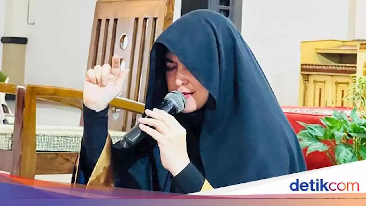 Adik Bantah Ibunda Alvin Faiz Nikah di Tengah Polemik Az Zikra