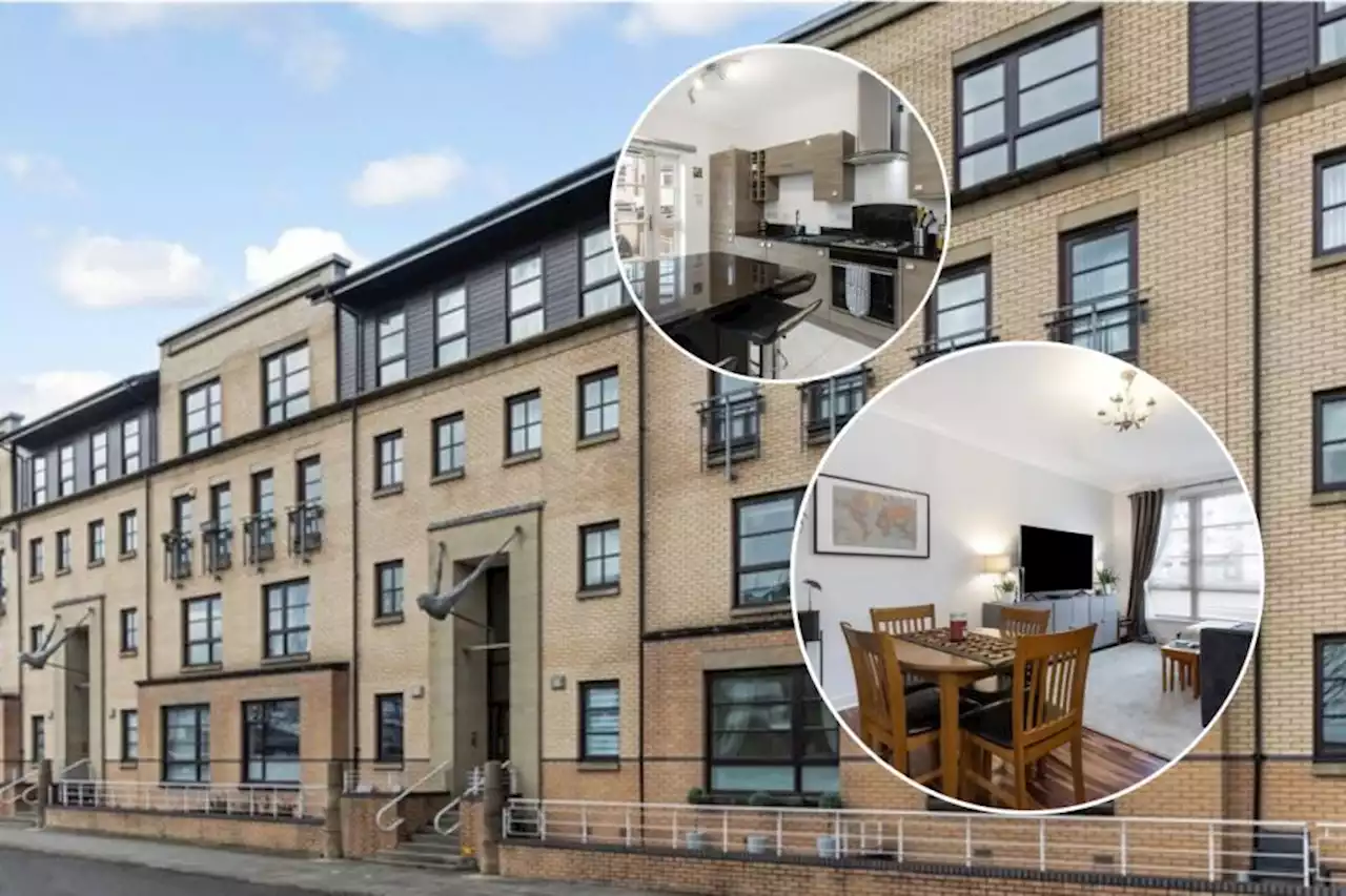 Two bedroom flat for sale in 'ever popular' Glasgow development