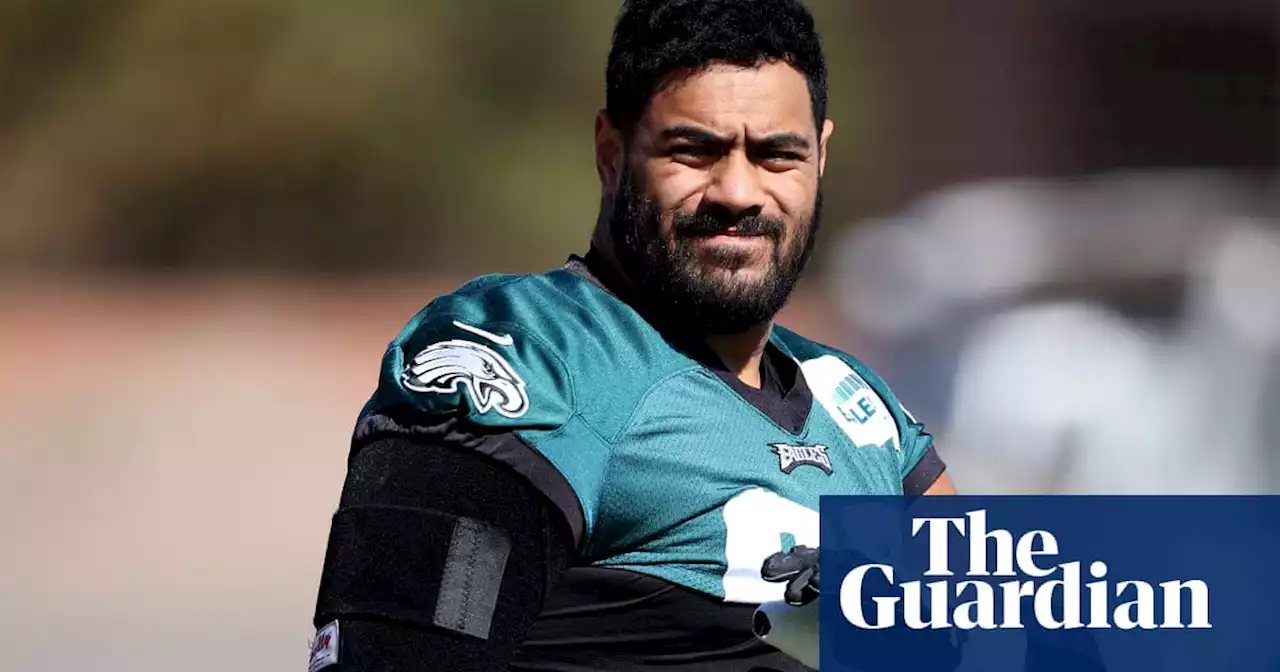 Australian code converts Jordan Mailata and Arryn Siposs to make history at Super Bowl