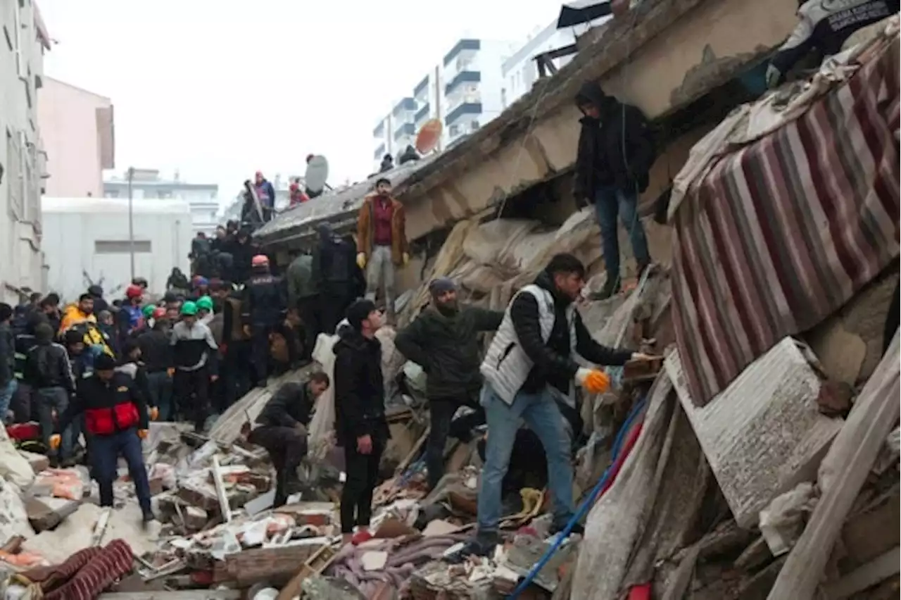 PH to donate $100,000 in humanitarian aid to Turkey quake victims