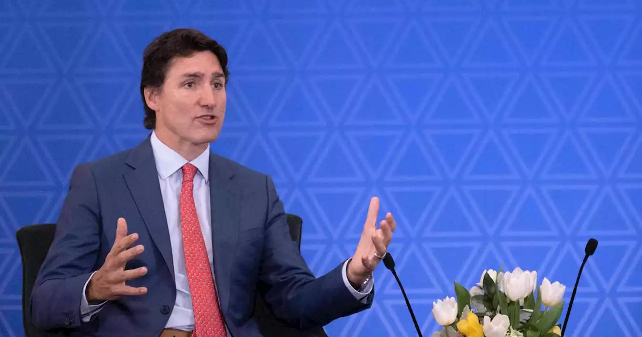 Justin Trudeau orders US jet to shoot down unknown object flying over Canada