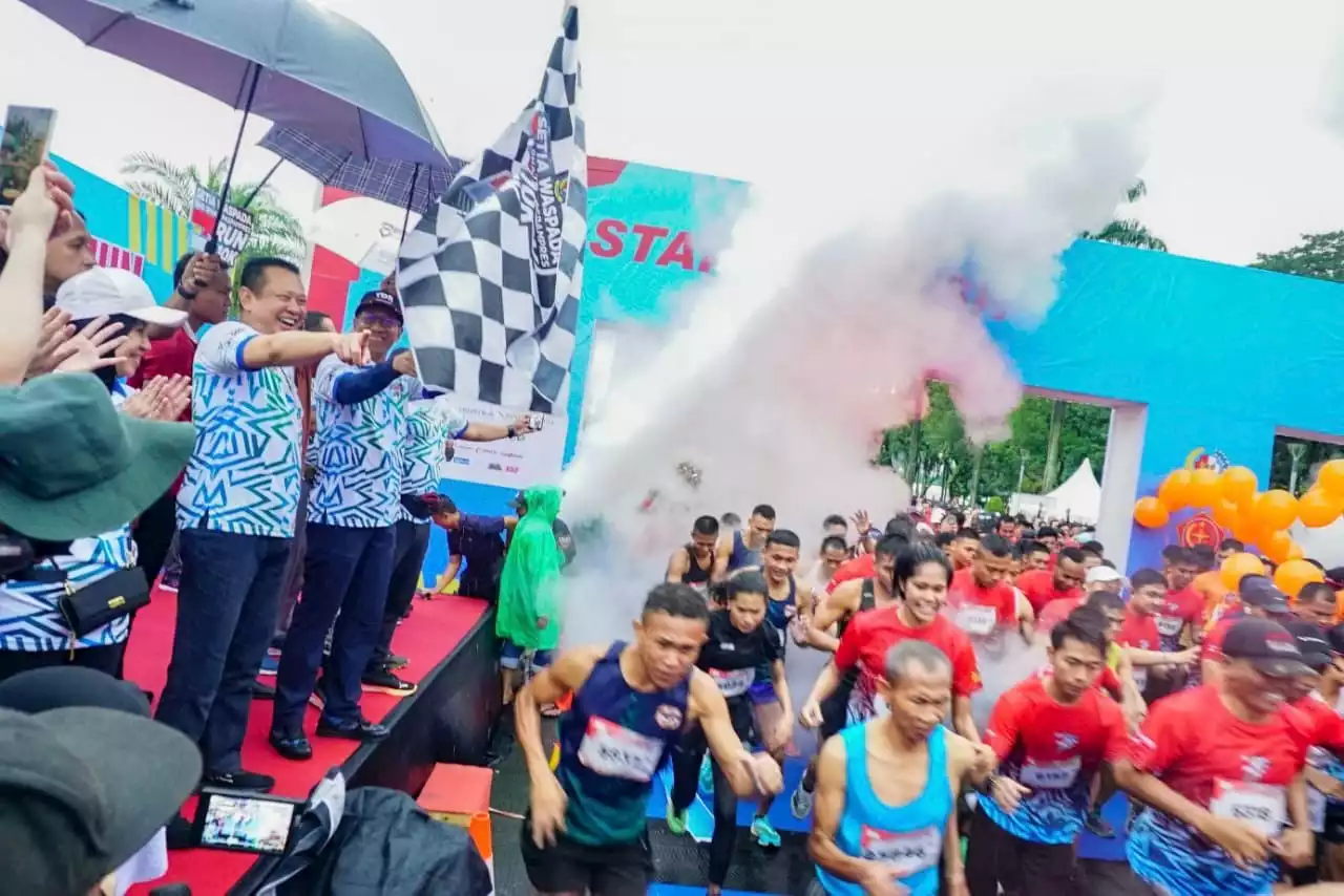 Buka Setia Waspada Run 2023, Bamsoet Berharap Event Ini Bisa Wujudkan Keharmonisan