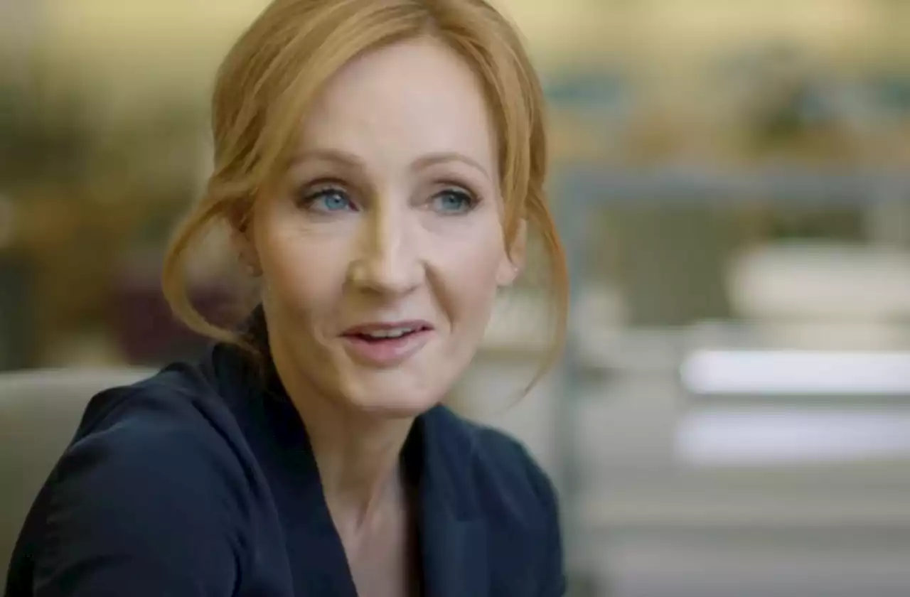 Transphobie : 5 dates clés pour comprendre la polémique autour de J.K Rowling, de 2018 à 2023