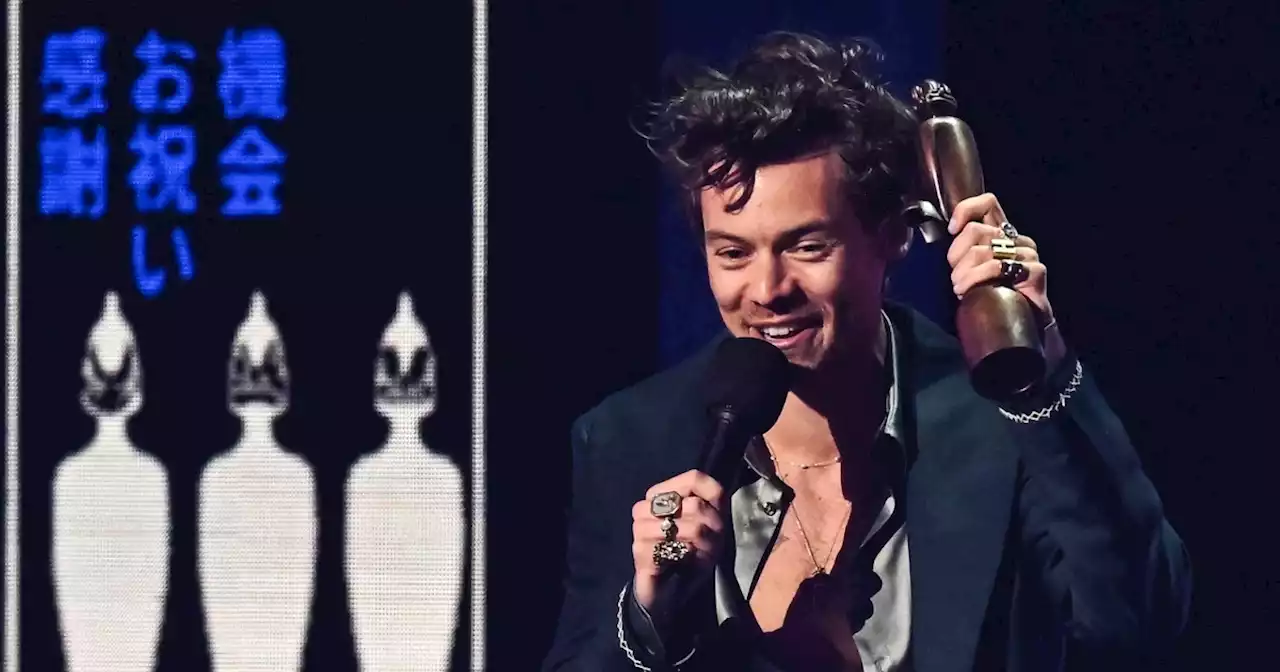 Harry Styles sweeps board at BRIT Awards, acknowledging 'privilege'