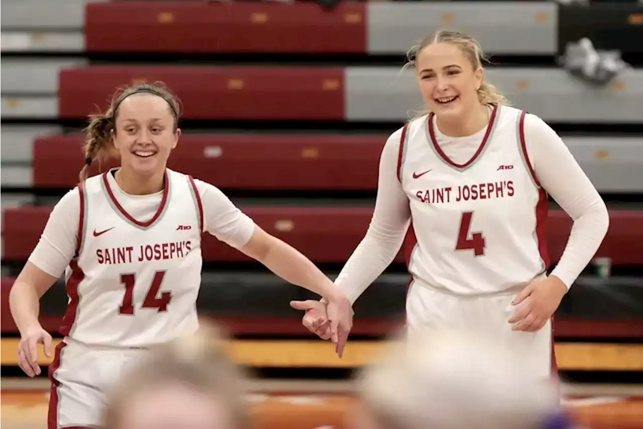 St. Joseph’s picks up a pair of wins; Temple women drop third straight