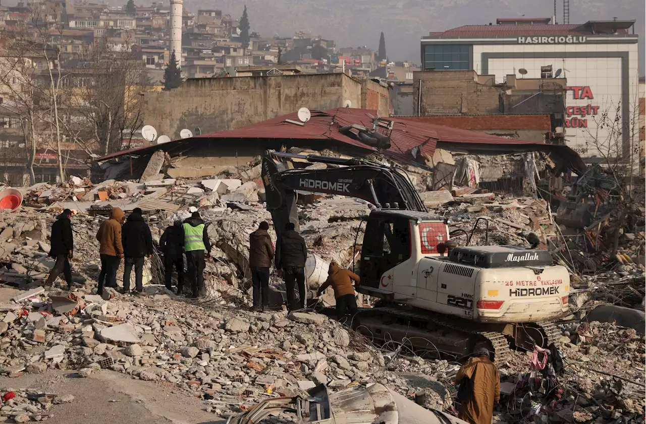 Survivors ever fewer in earthquake rubble of Turkey and Syria