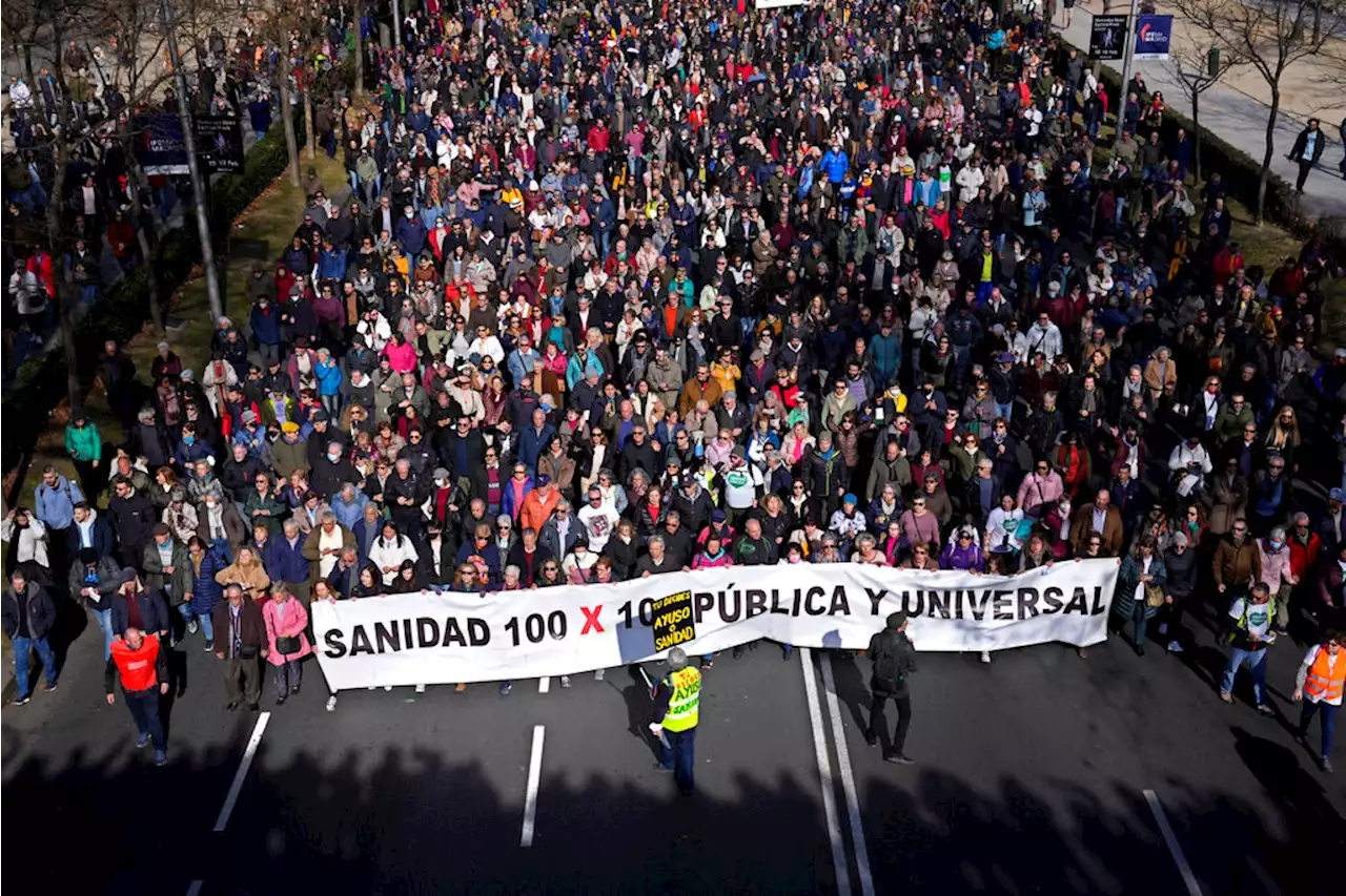 Hundreds of Thousands March in Spain for Madrid's Healthcare