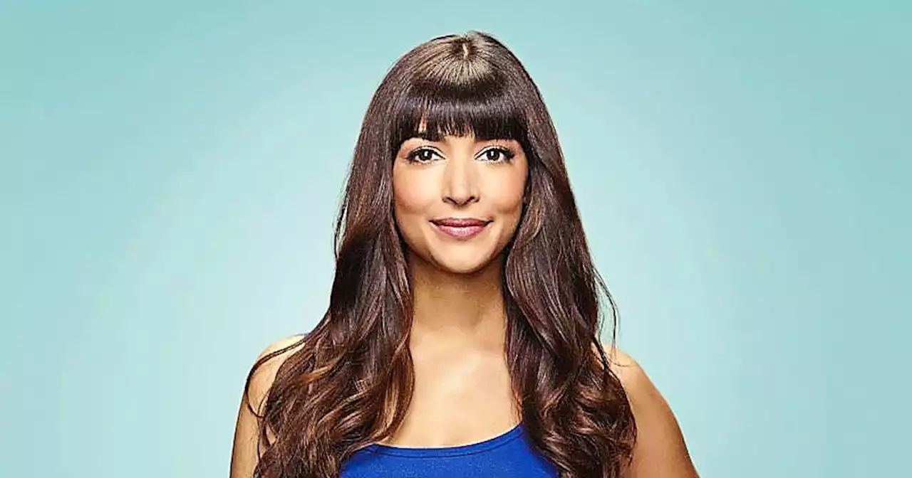 ‘Not Dead Yet’ Star Hannah Simone: Inside a Day in My Life