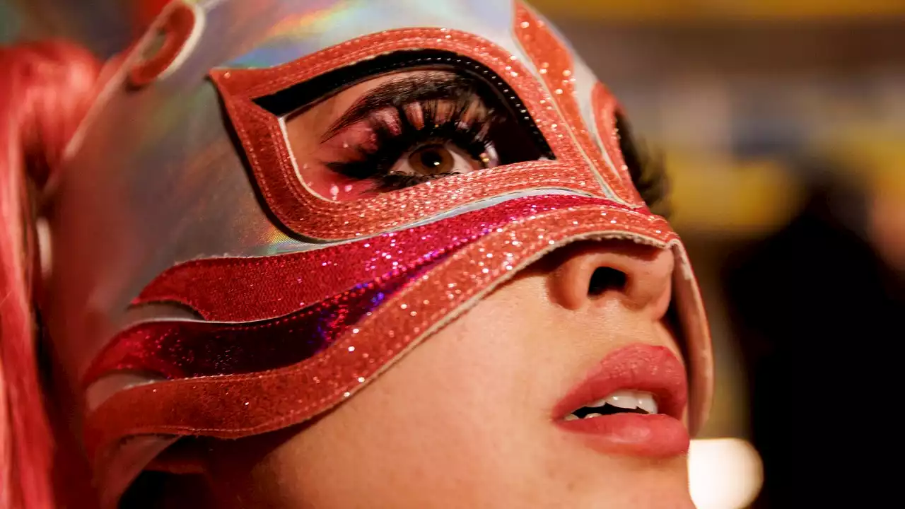 El increíble vestuario de Contra las cuerdas, la serie de mujeres en la lucha libre mexicana