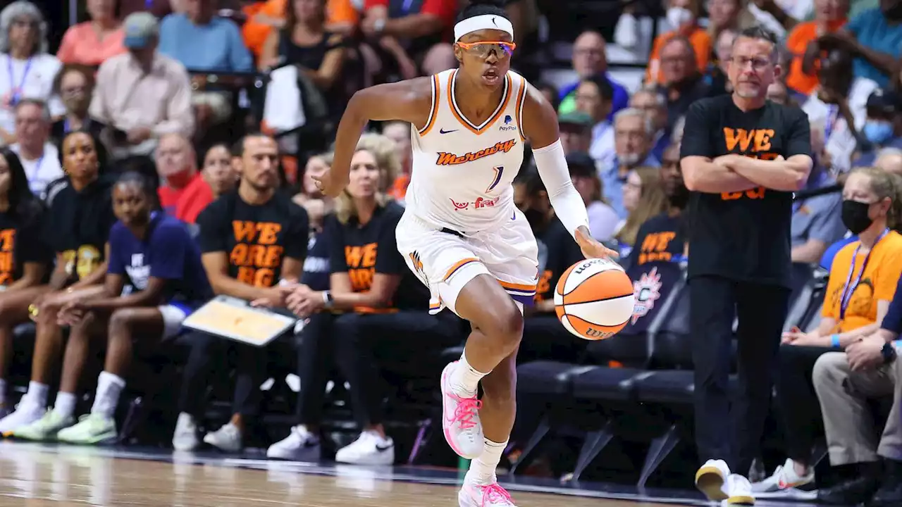 Mercury trade WNBA champion Diamond DeShields to Wings in 4-team deal with Sky, Liberty