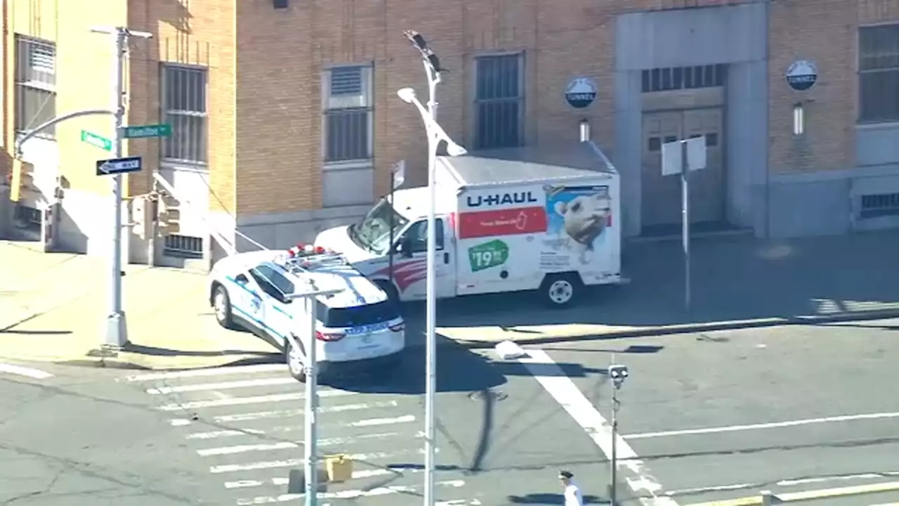 Multiple pedestrians struck, injured by U-Haul truck in Bay Ridge, Brooklyn