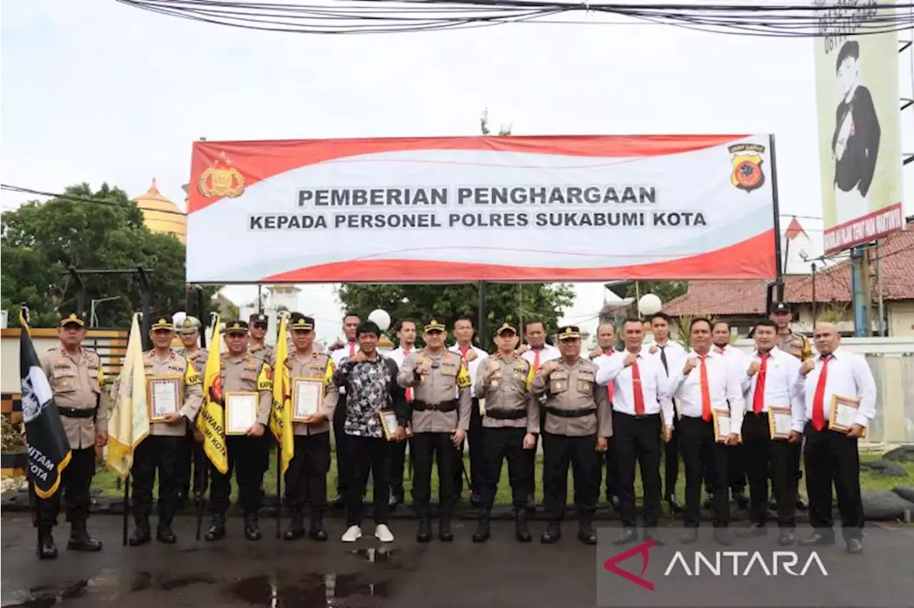 Personel Polres Sukabumi Kota raih penghargaan ungkap pembunuhan