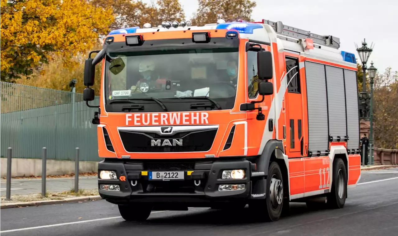 Brand in Berliner Seniorenheim: Mindestens ein Mensch schwer verletzt