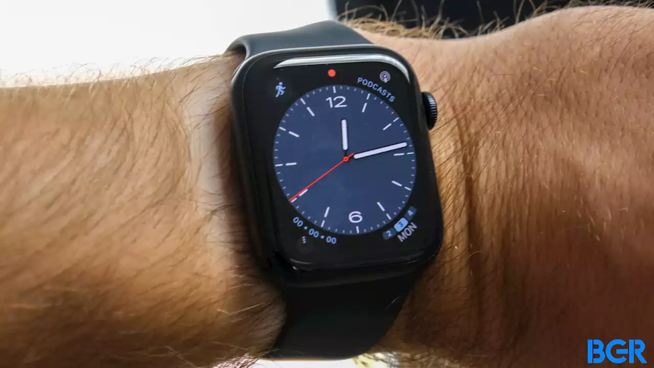 Apple can't stop thinking about an Apple Watch with camera